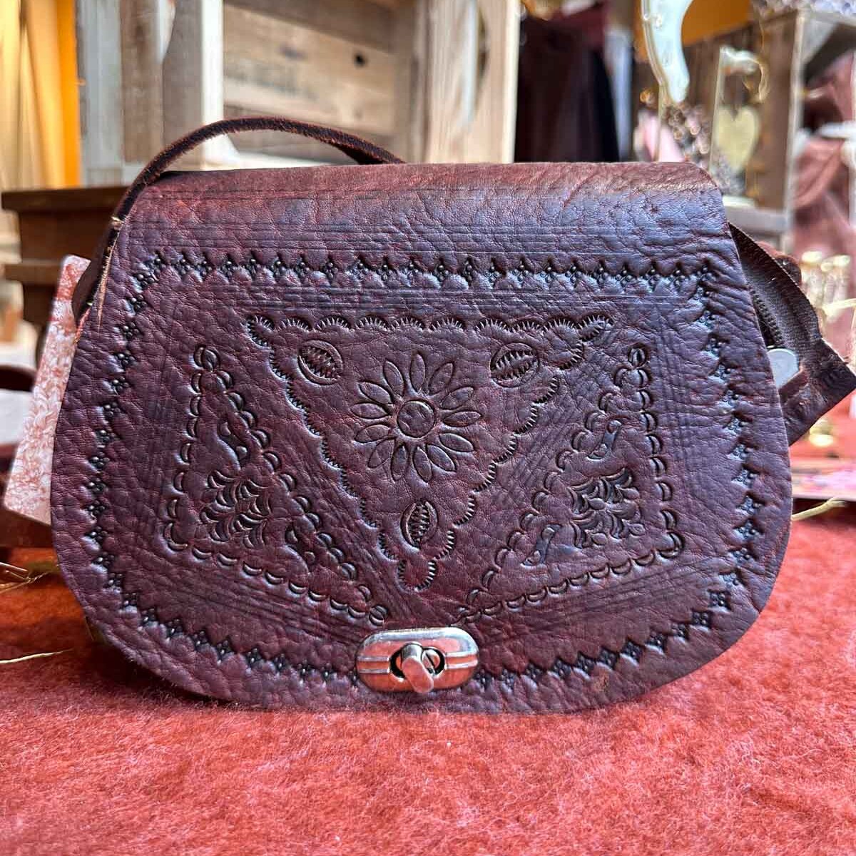 Leren handtasje Liora – voorkant